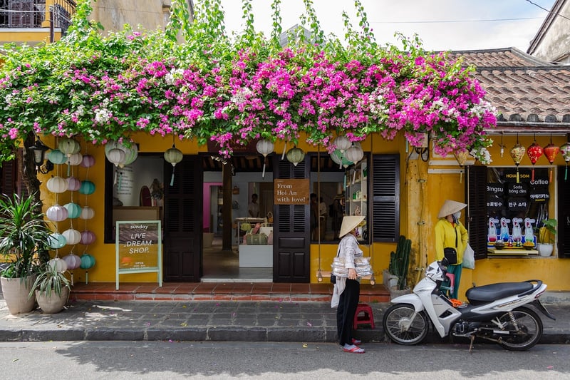 Local Eatery